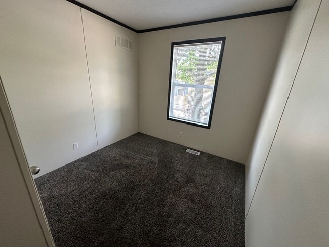 Building Photo - 103 Pepper Ln