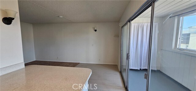 Building Photo - 102 Avenida San Fernando