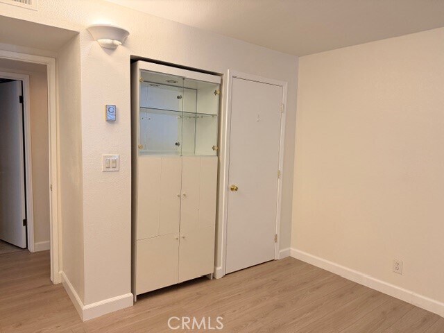 Building Photo - 14106 Dickens St