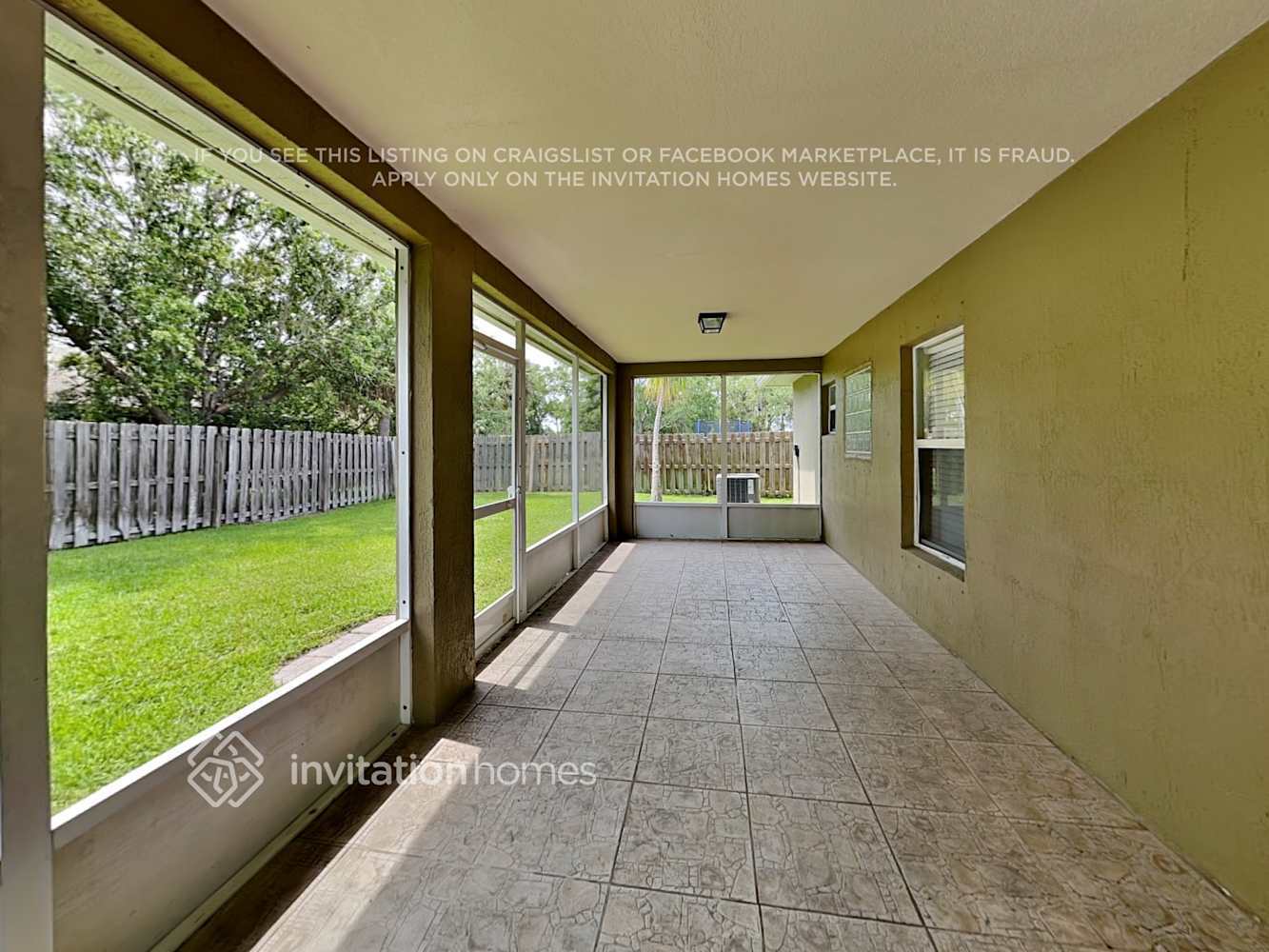 Building Photo - 2220 Brookshire Cir