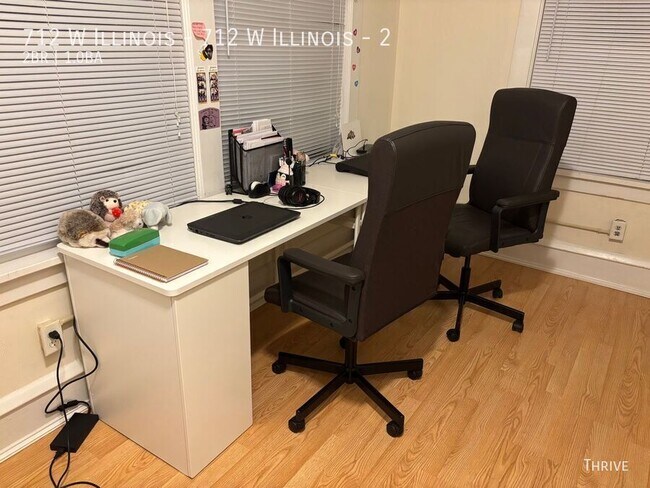 Building Photo - 712 W Illinois St