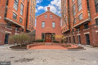 Building Photo - 215 I St NE