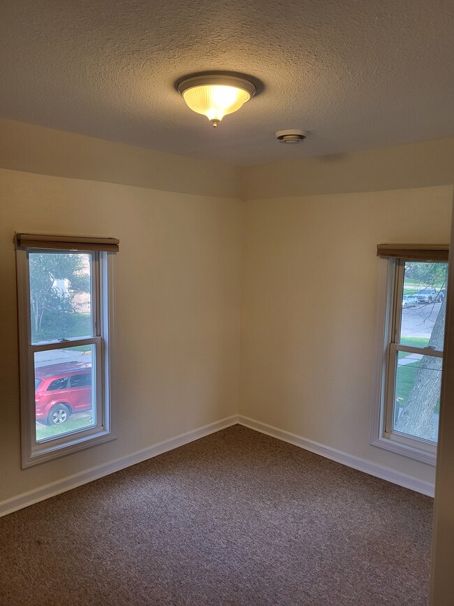 Great room with light! - 602 8th St