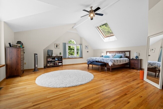 Building Photo - 88 Providence Rd