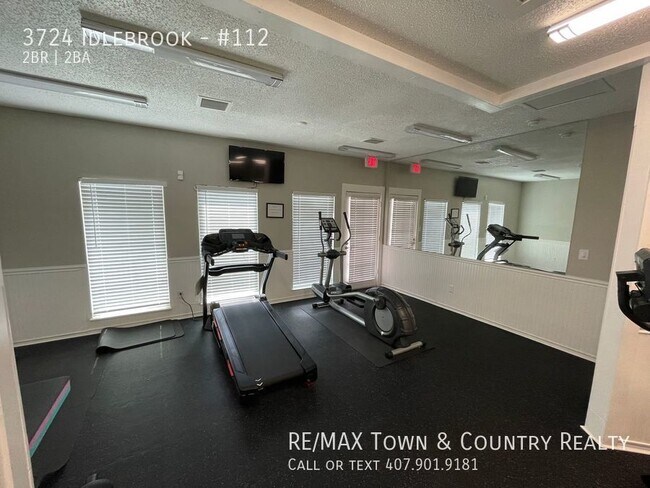 Building Photo - 3724 Idlebrook-#112