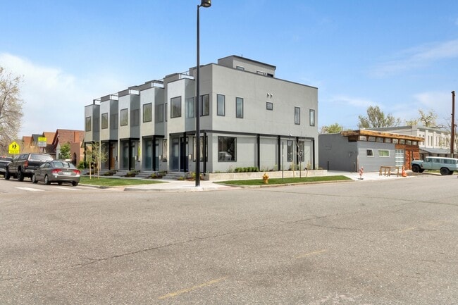 Building Photo - 3508 Gilpin St