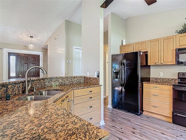 Building Photo - 4039 N Waterbridge Cir