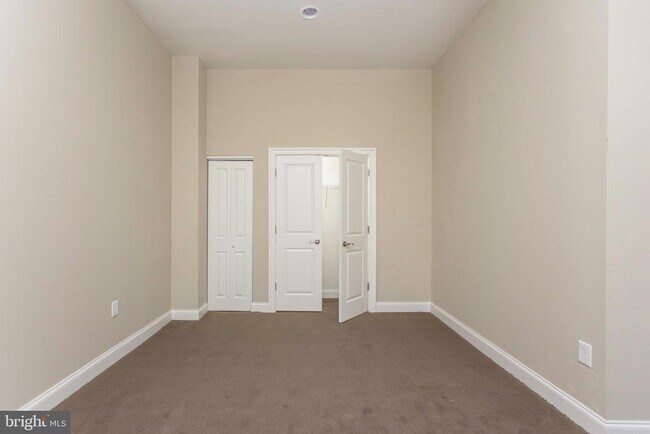 Building Photo - 1100 Spruce St