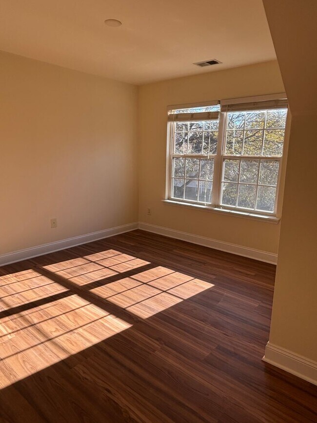 Building Photo - 3 bedroom 2.5 bath in Covington at Providence