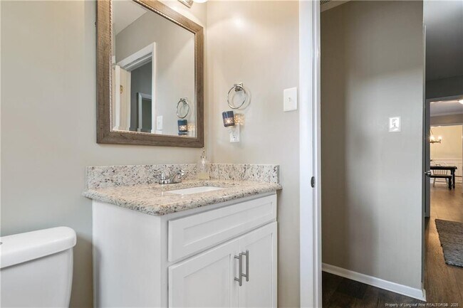 Building Photo - 2142 Baywater Dr