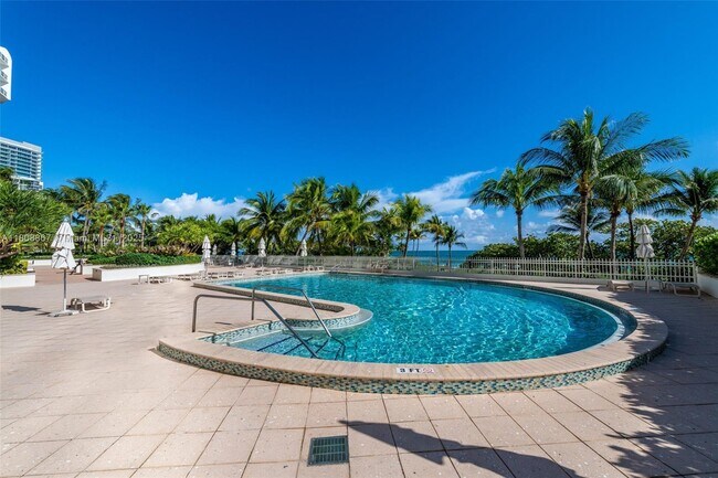 Building Photo - 10205 Collins Ave