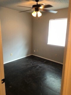 Building Photo - Beautiful 3 bedroom 2 bath home