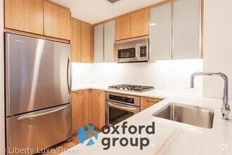 Building Photo - 2 bedroom in NEW YORK NY 10282