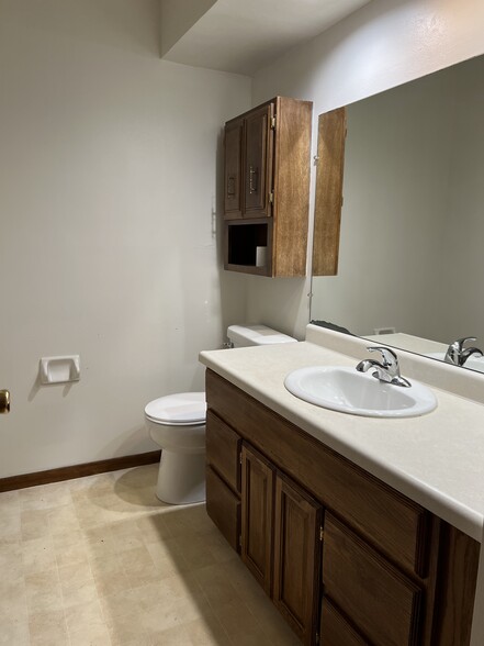 Main Level half Bath - W165N11482 Royal Ct