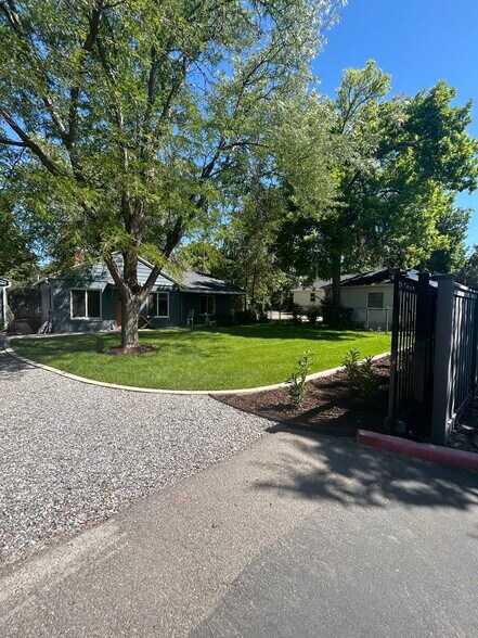 Building Photo - 1643 E Woodland Ave
