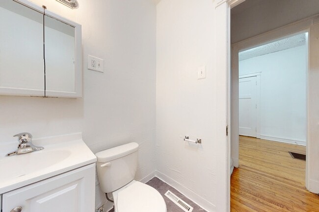 Floorplan - 5452 S. Ellis Avenue