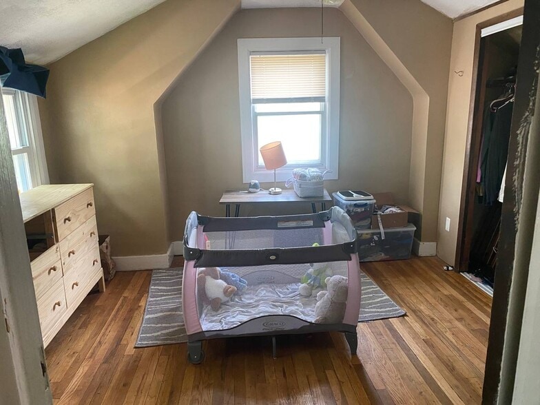 Building Photo - 974 Boston Ave