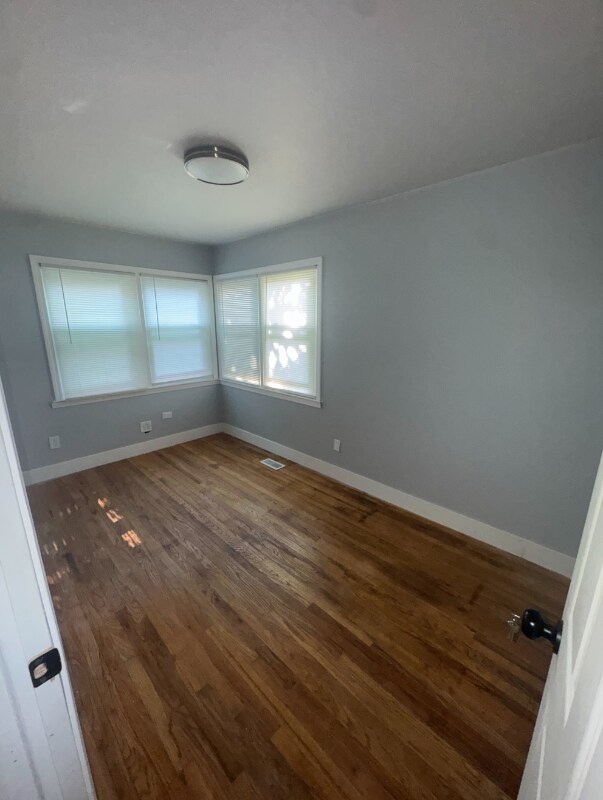 Building Photo - 26 Tyler St