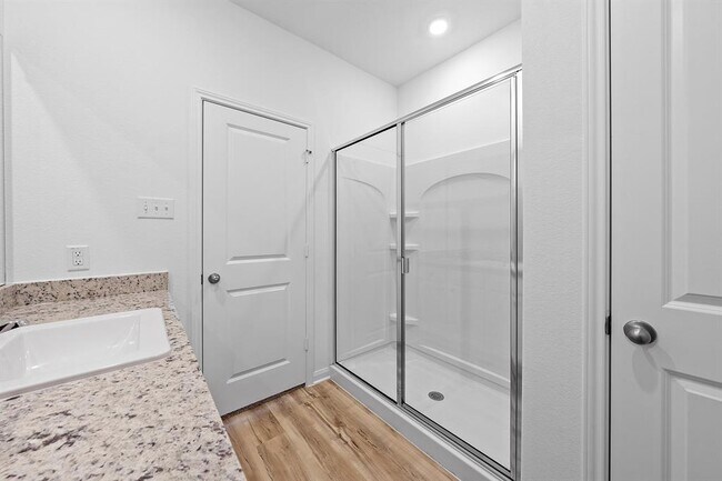 Building Photo - 14700 Wahlbergs Wy