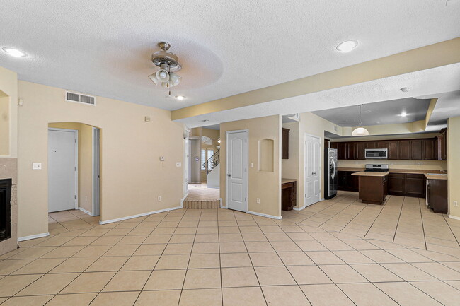 Building Photo - 14180 Robert Ituarte Dr