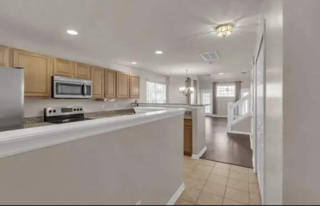 Building Photo - 8638 Grassy Oak Trail