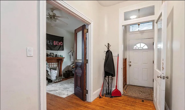 Building Photo - 413 N 33rd St