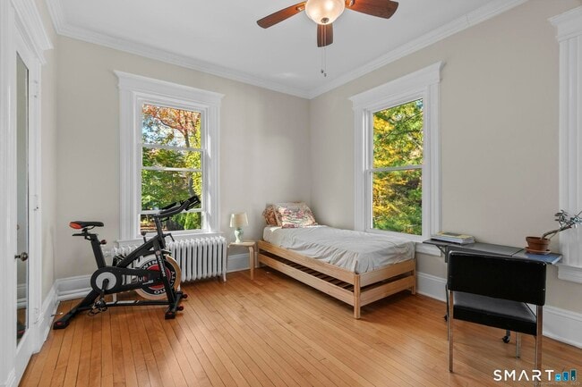 Building Photo - 139 Girard Ave