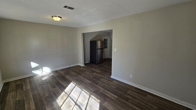 Building Photo - 512 Woodward Ave