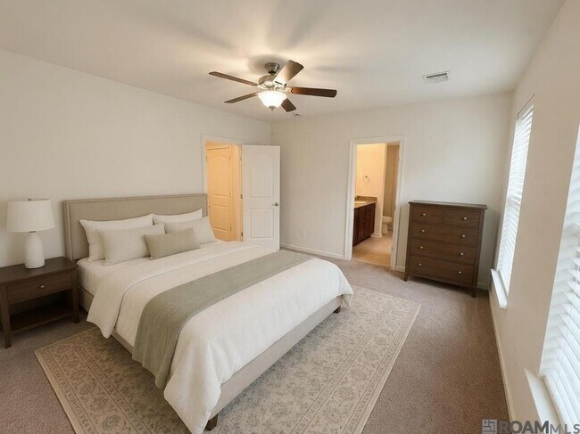 Building Photo - 1439 Granby Dr