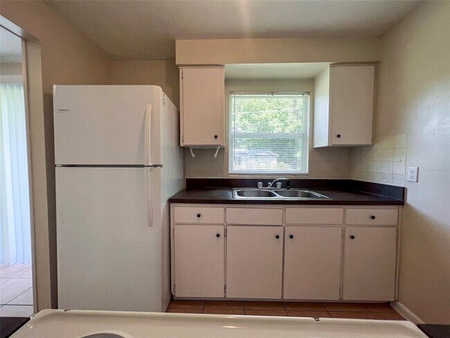 Building Photo - 536 NW 34th St