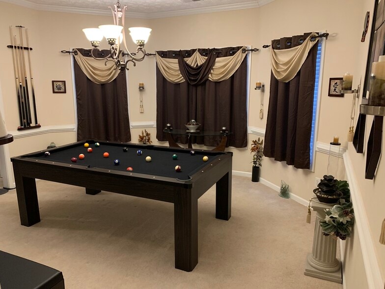 Building Photo - 1866 Whitley Rd