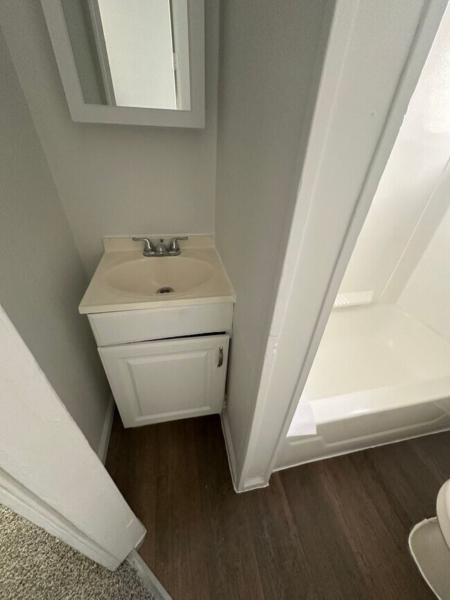 Building Photo - Beautiful 3 bedroom House for rent