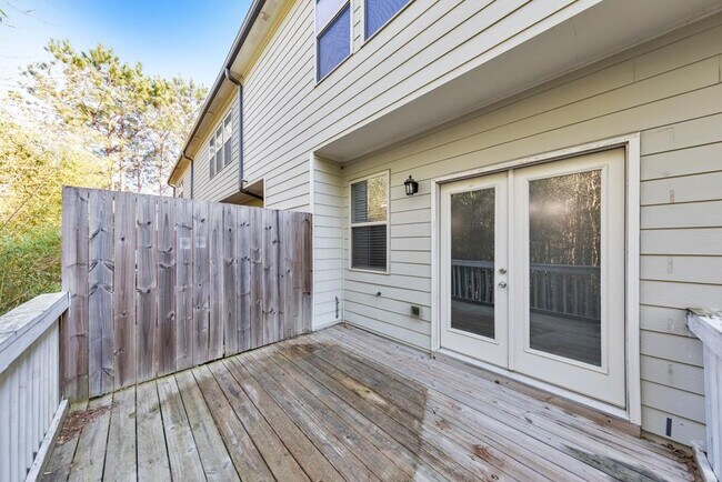 Building Photo - 342 Braemore Mill Dr