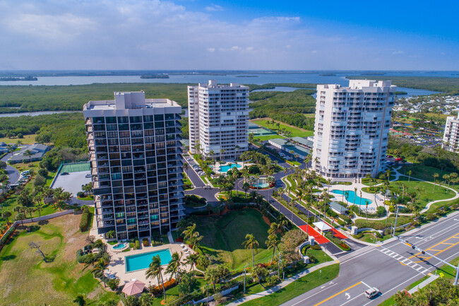 Building Photo - 5049 N Highway A1A