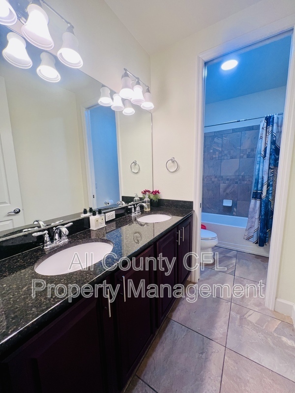 Building Photo - 11834 Aurelio Ln