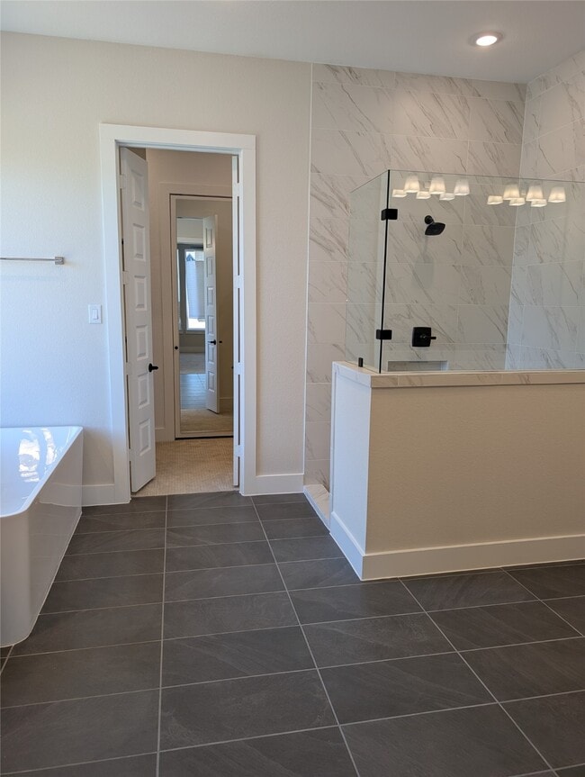 Building Photo - 13826 Arroyo Grande Dr