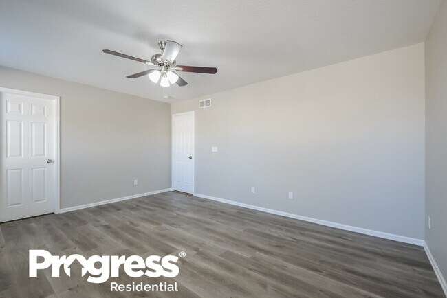 Building Photo - 4223 Pioneer Pl