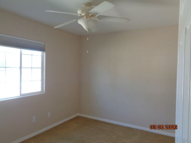 Building Photo - Adorable 2 Bedroom 1 Bath in the heart of Quartz Hill