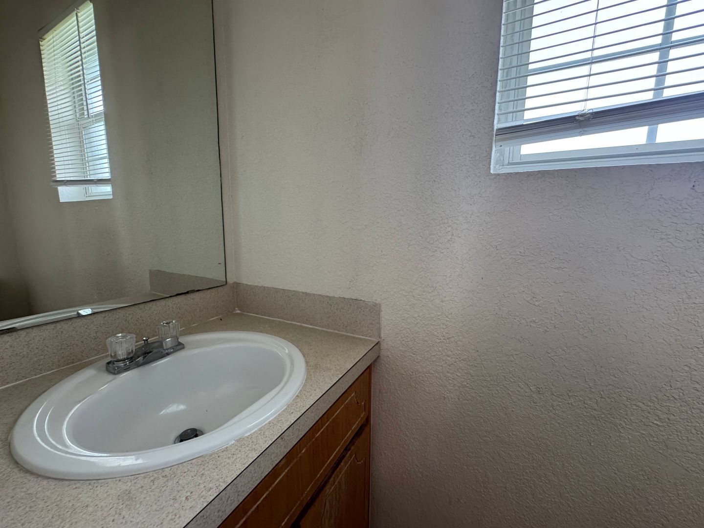 Building Photo - 4405 Abigail Dr