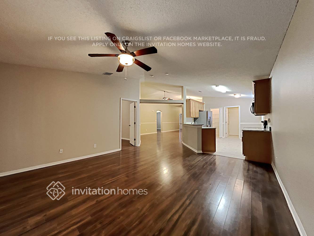 Building Photo - 4870 Manchester Dr