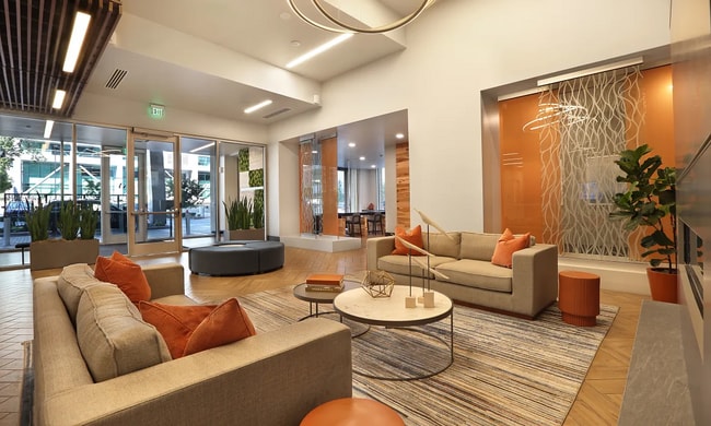 Building Photo - 151 S State St