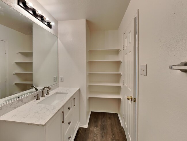 Building Photo - MOVE IN READY NOW IN KELLER ISD!