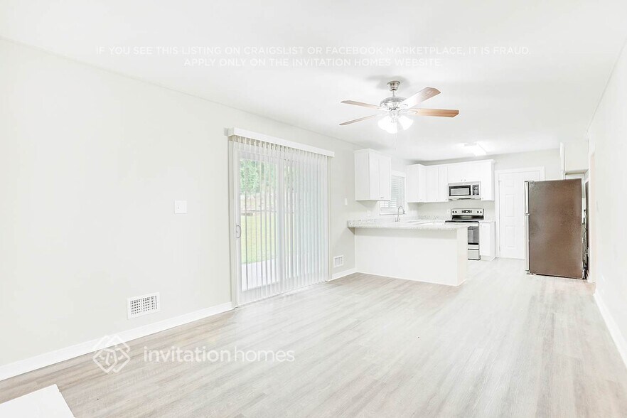 Building Photo - 1499 Mill Acres Dr SW