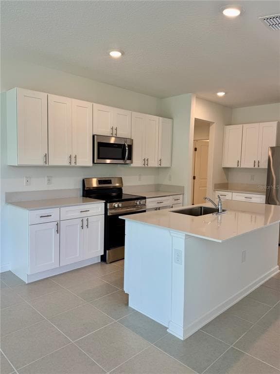 Building Photo - 1139 Belle Isle Ln