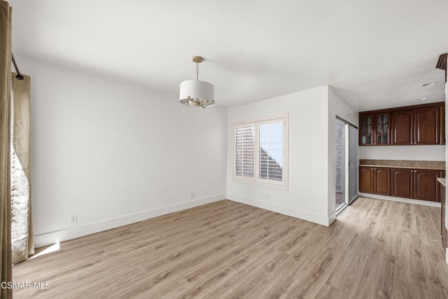 Building Photo - 238 Via Colinas