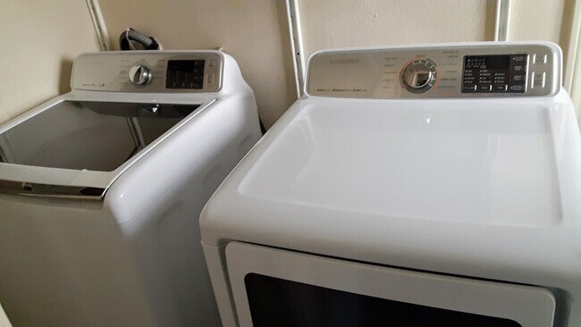 New washer & dryer - 1633 Greenfield Ave