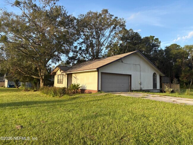 Building Photo - 12948 Gillespie Ave