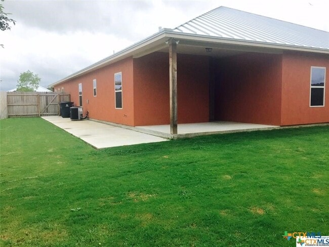 Building Photo - 1014 Tripp Ln