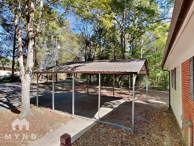 Building Photo - 3581 Travis Ln NW