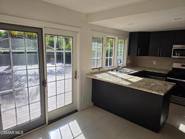 Building Photo - 1262 Willowgreen Ct